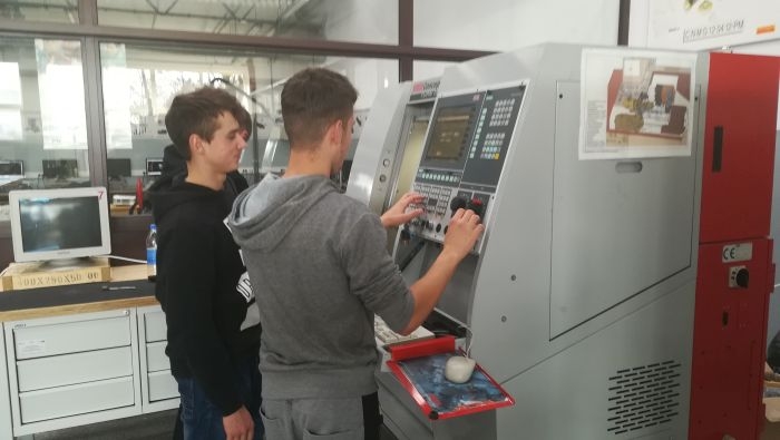 Kurs CNC dla uczniów zawodu: operator obrabiarek skrawających w Zespole Szkół w Sokołowie Młp.