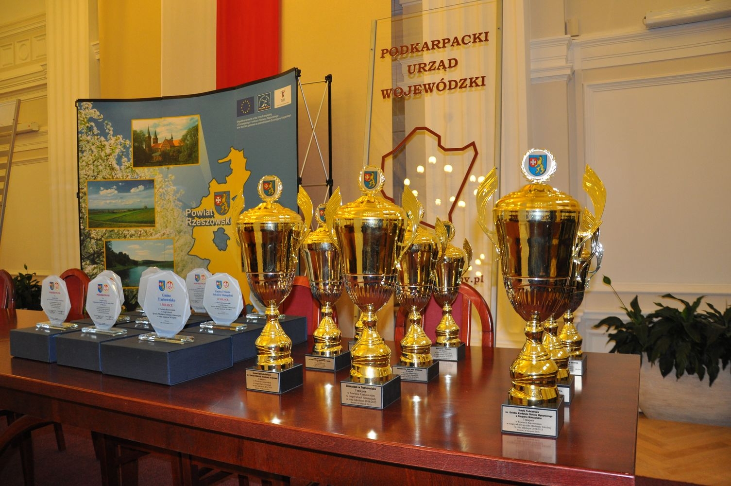 PODSUMOWANIE WSPÓŁZAWODNICTWA SPORTOWEGO  DZIECI I MŁODZIEŻY ZA ROK SZKOLNY 2014/2015