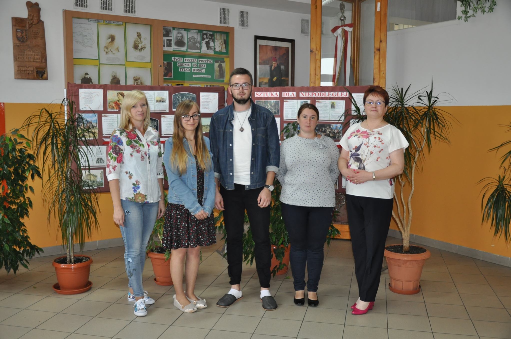 „DOM, RODZINA, MIŁOŚĆ - UTRATA TYCH WARTOŚCI TO BEZDOMNOŚĆ”