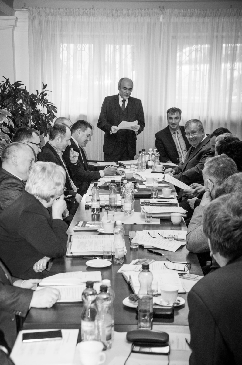 XXVIII sesja Rady Powiatu Rzeszowskiego kadencji 2014-2018