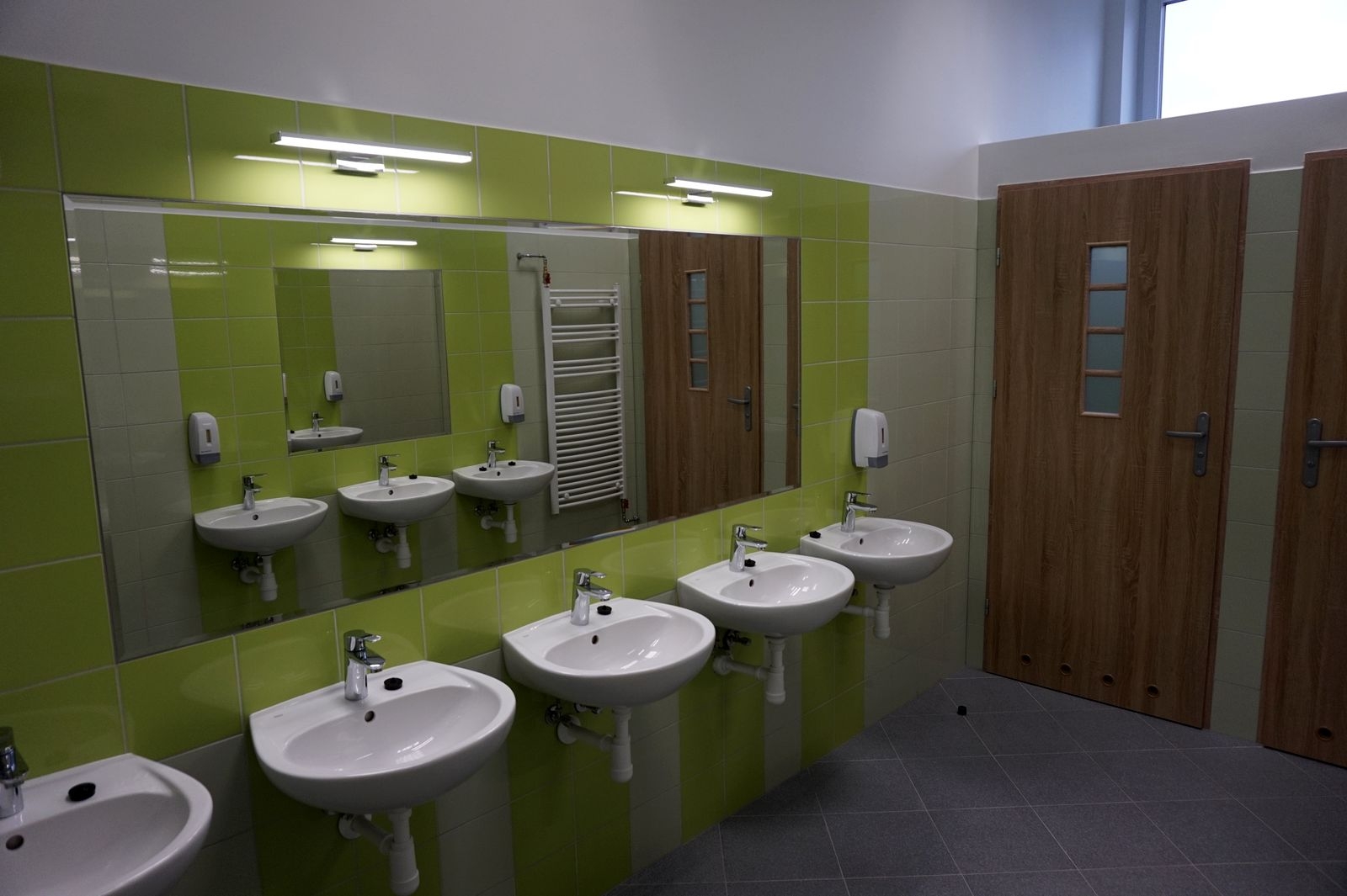 Likwidacja barier w zakresie umożliwiania osobom niepełnosprawnym poruszania się i komunikowania.