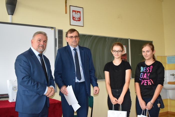 Międzypowiatowy Konkurs Historyczny „DROGI DO WOLNOŚCI”