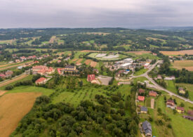 30.08.1909 – W Chmielniku urodził się Ludwik Bałda, nauczyciel,  współorganizator i członek Powiatowej Komisji Egzaminacyjnej „Kuźnica”, wydawca pisma obozu narodowego „Ruch Polski”.