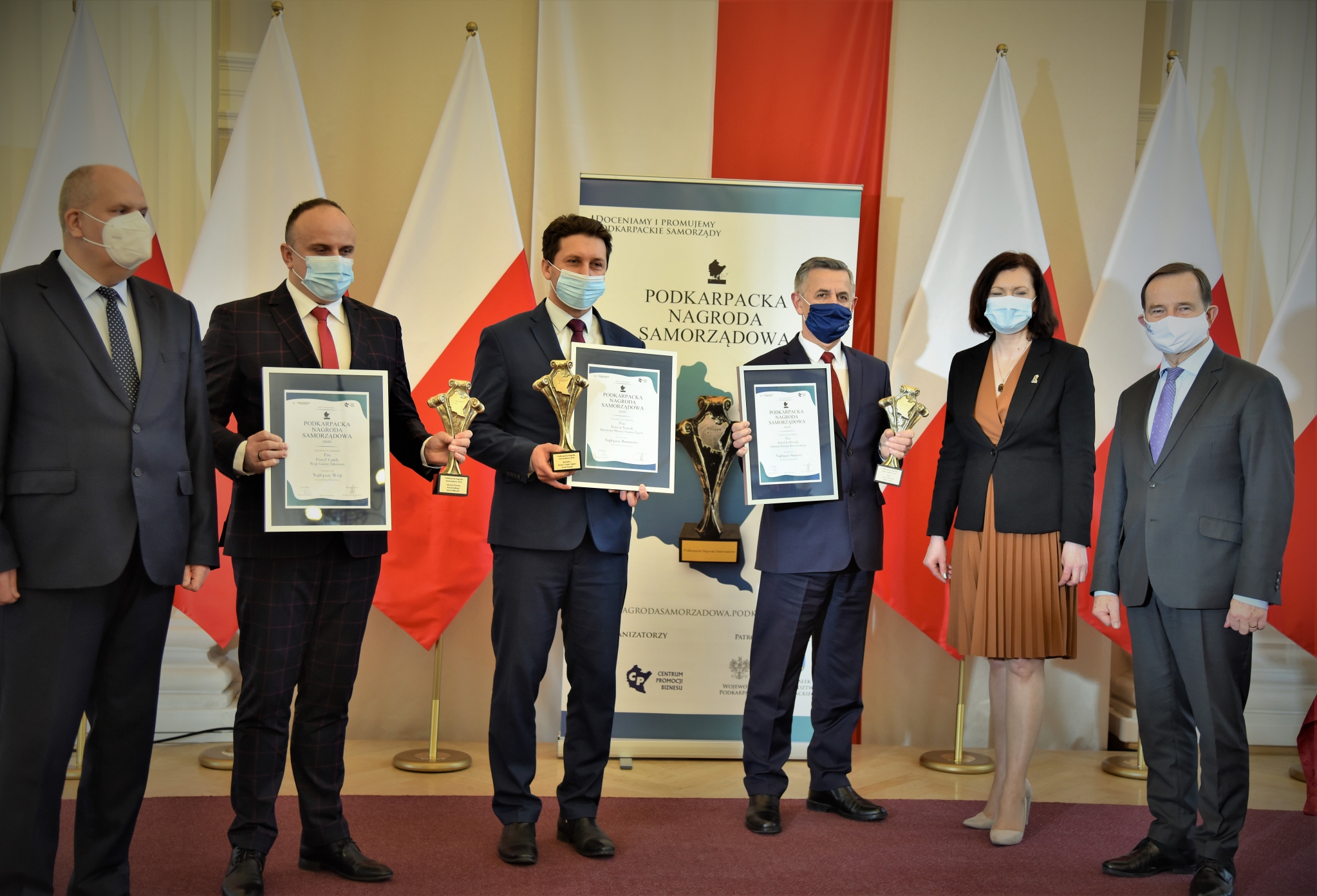 Starosta Rzeszowski Józef Jodłowski  laureatem  XX edycji Konkursu Podkarpacka Nagroda Samorządowa