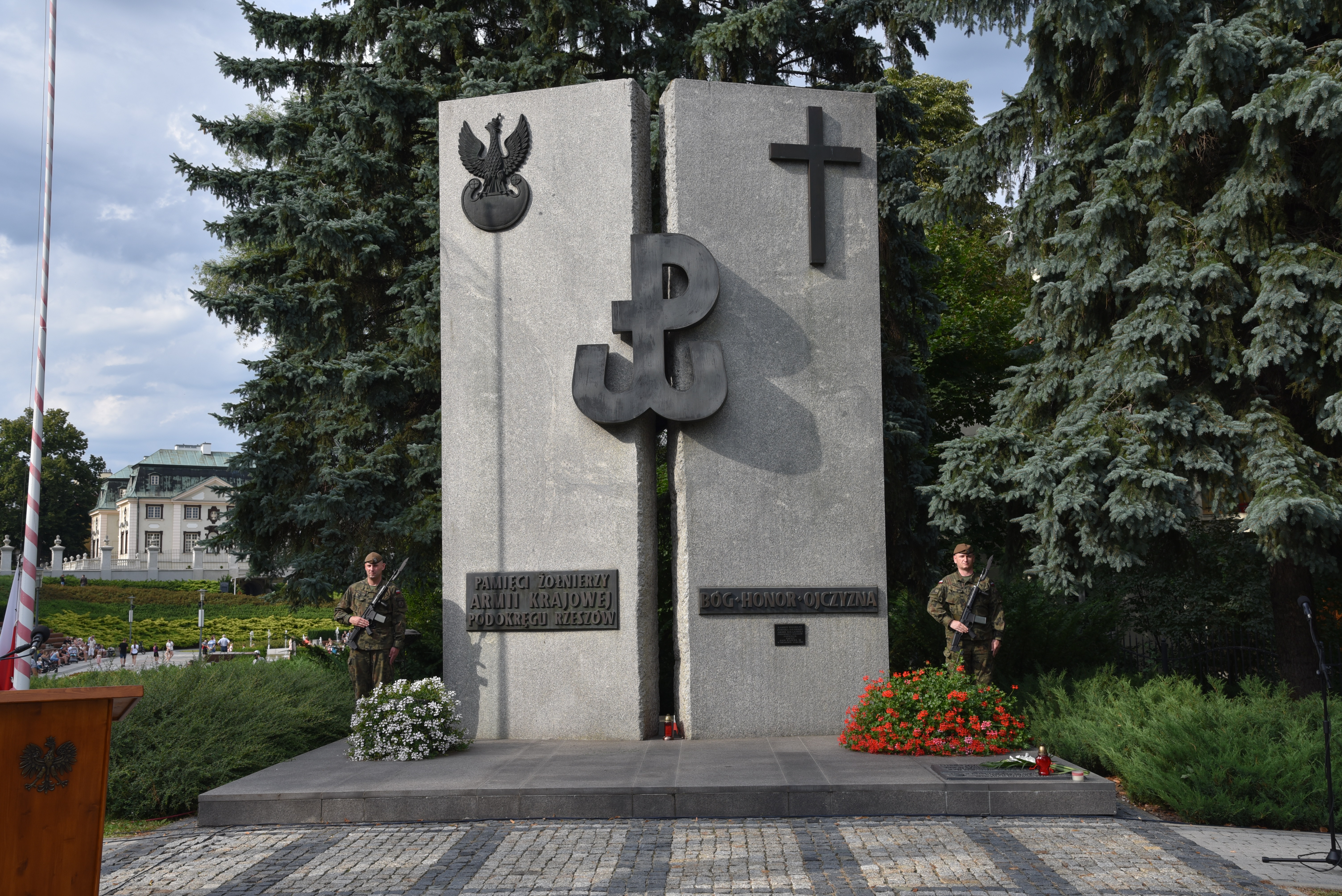 77 rocznica wybuchu Powstania Warszawskiego