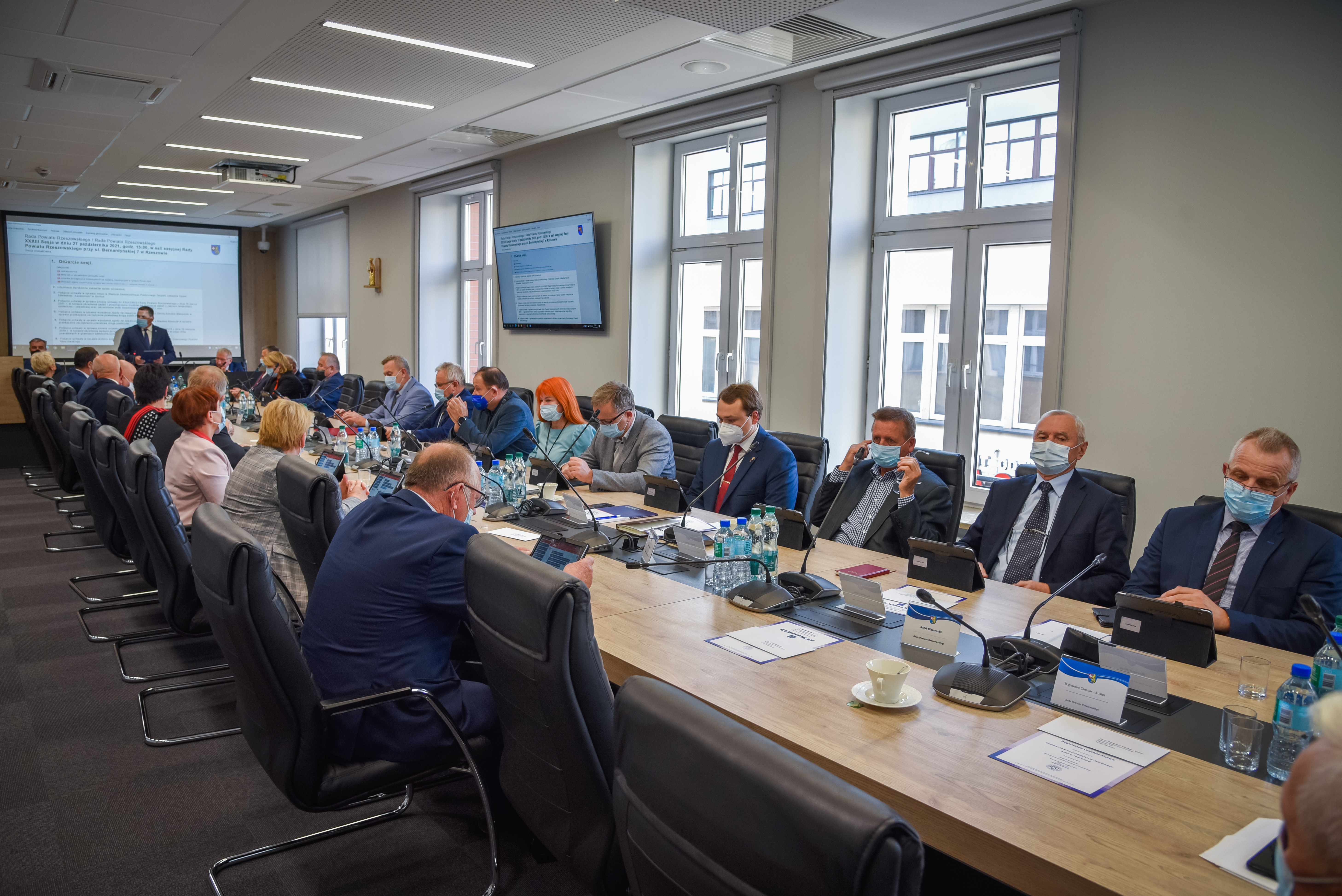 XXXIII Sesja Rady Powiatu Rzeszowskiego kadencji 2018- 2023