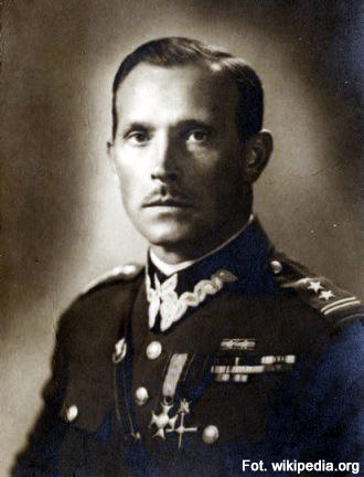 13.10.1985 - Zmarł, urodzony w Rzeszowie, generał Mieczysław Boruta Spiechowicz, m.in. dowódca wojsk ewakuowanych w 1942 roku z ZSRR do Iranu.