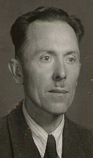 22.10.1944 - Z wyroku sądu komunistycznego na śmierć za działalność w Armii Krajowej został skazany, urodzony w Borku Nowym, Jan Rabczak,  ps. Dąb, żołnierz kampanii wrześniowej, organizator placówki ZWZ-AK w Tyczynie, uczestnik akcji „Burza”. Zbiegł z miejsca egzekucji, później amnestionowany.