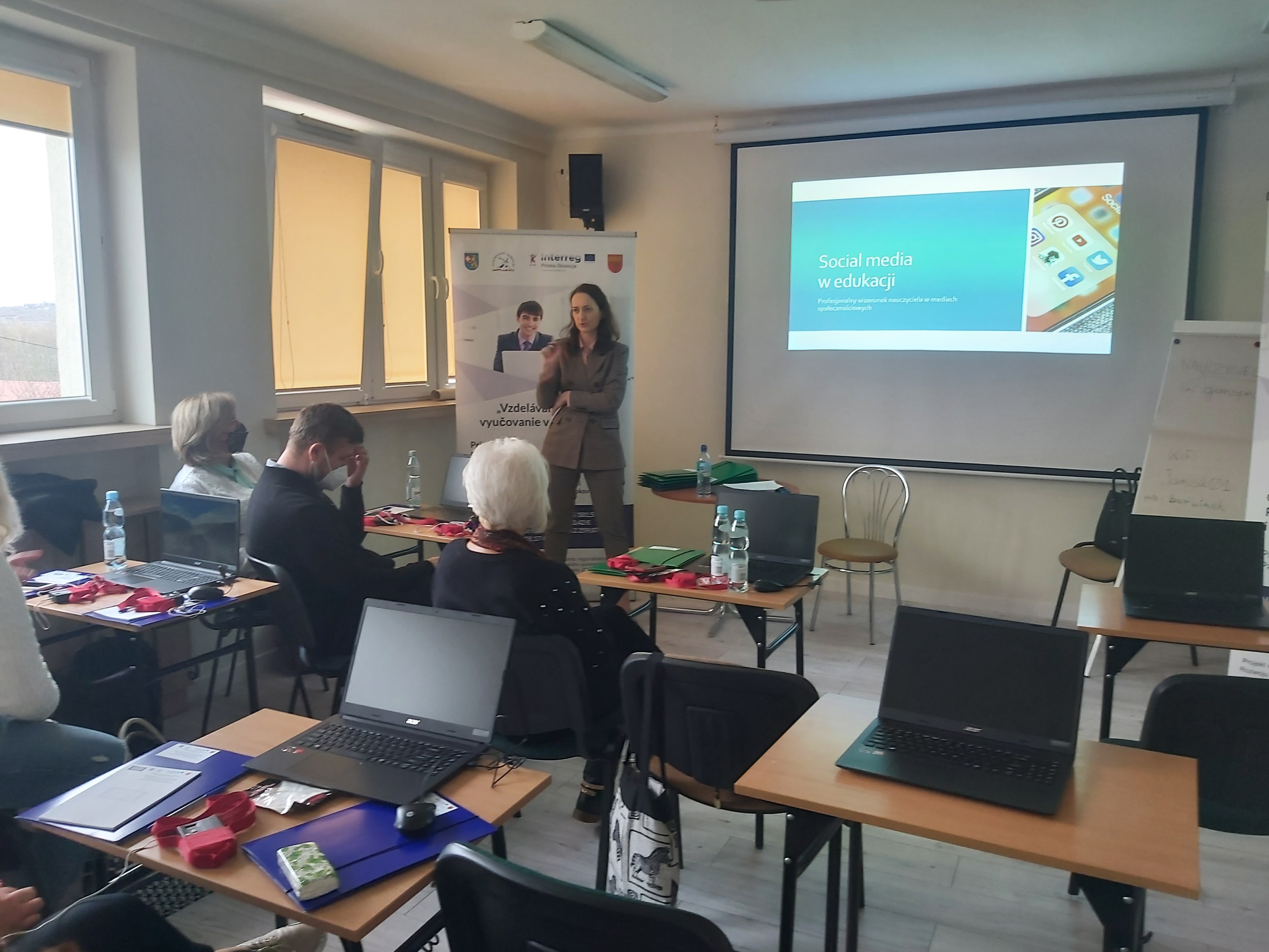 Specjalistyczne szkolenia dla nauczycieli z zakresu mediów społecznościowych już za nami