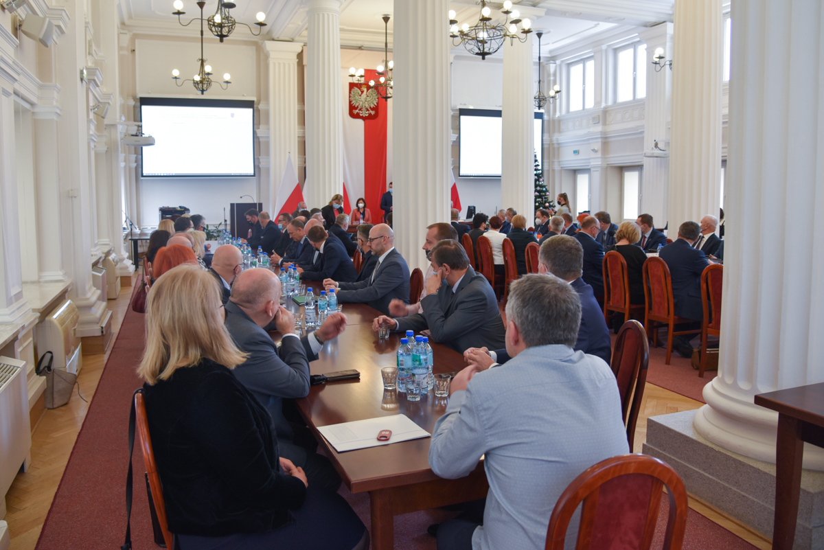 XXXV sesja Rady Powiatu Rzeszowskiego kadencji 2018-2023